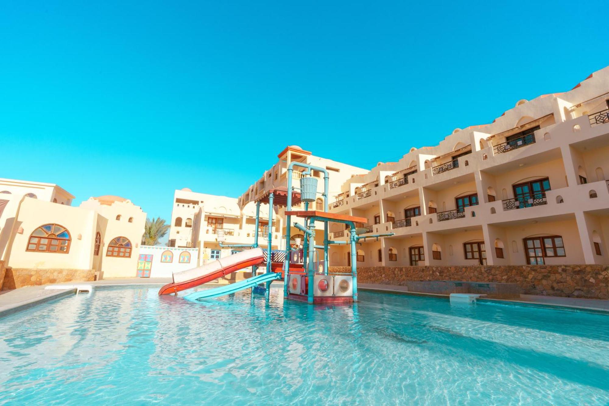 Hotel Protels Crystal 4*