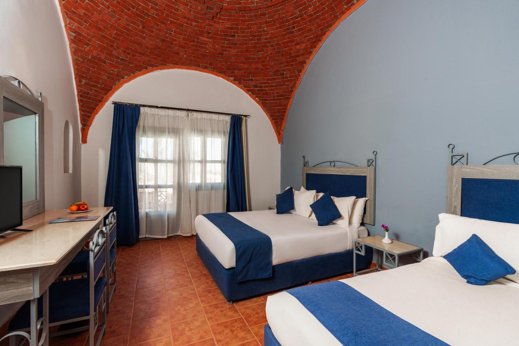 Hotel Protels Crystal